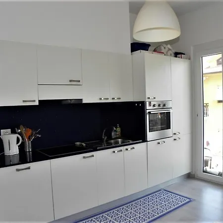 M369 - Marcelli, Nuovo Trilocale In Centro Vista Mare Apartamento